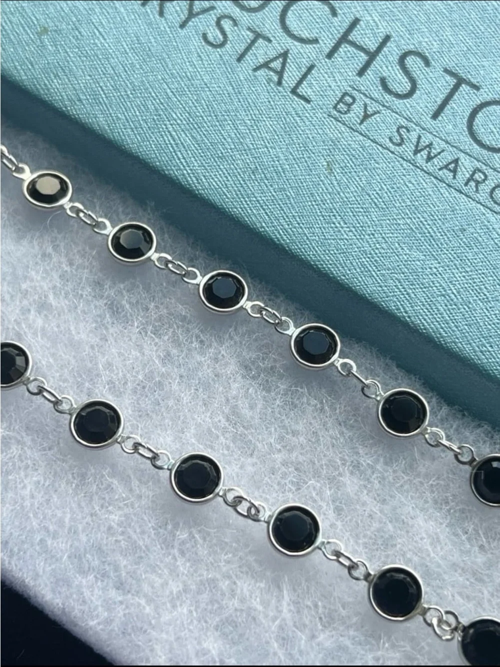 Chanelle necklace with rhodium plating on silver with black crystals